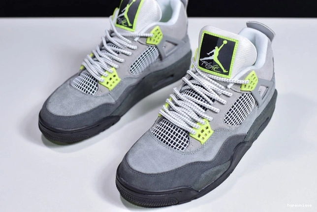 HYPE Neon CT5342-007 Air Jordan SE 4 0713